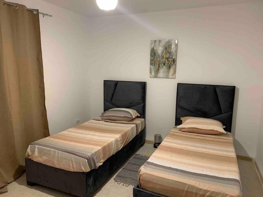 Appartement 5 Lits Climatise Salon 2Chambres Cuisine Equipee Sdb Staoueli Екстериор снимка